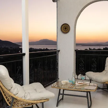 Villa Aelia Luxury Maisonette Salamís Exterior foto