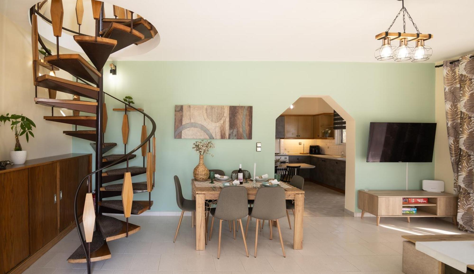Aelia Luxury Maisonette Salamís
