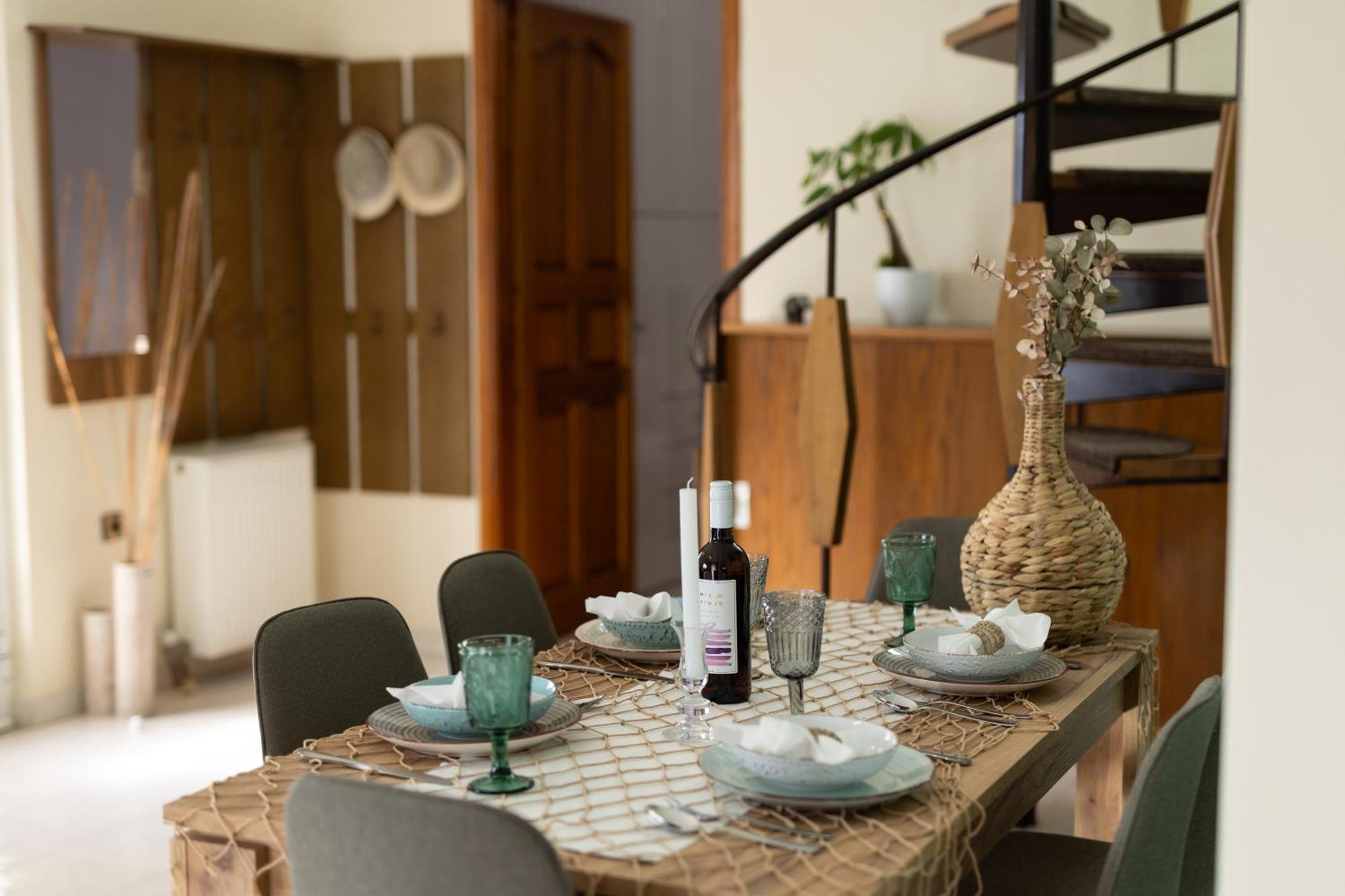Aelia Luxury Maisonette Salamina