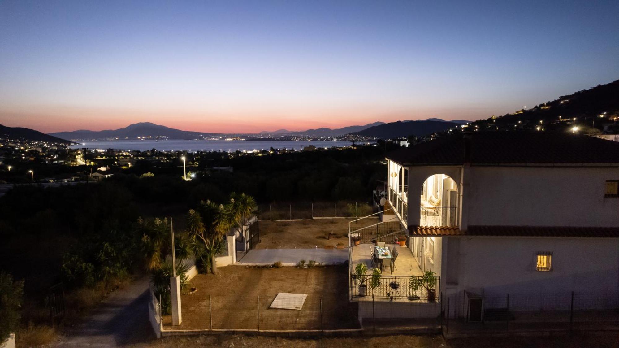 Aelia Luxury Maisonette