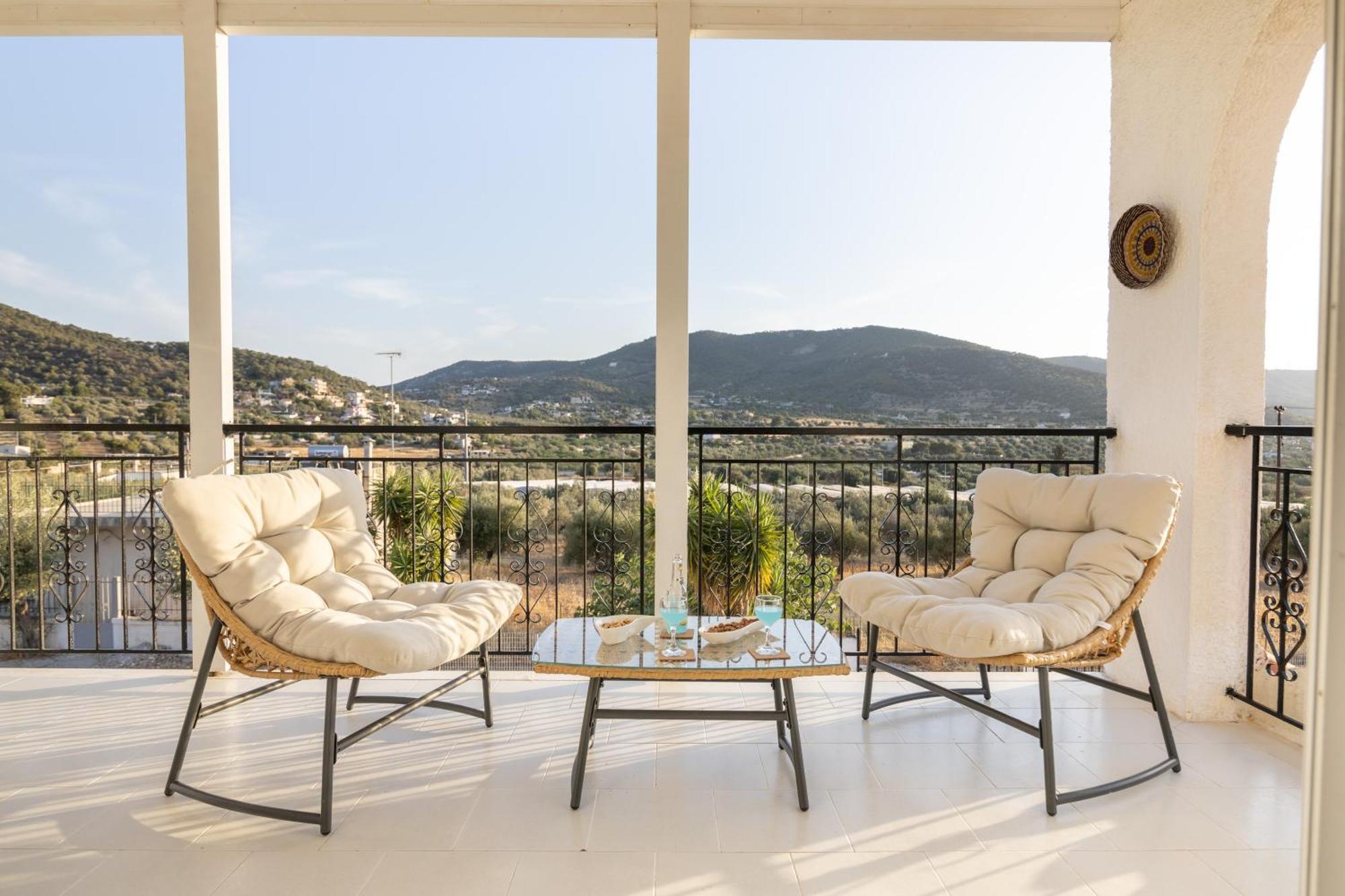 Aelia Luxury Maisonette Villa Salamís